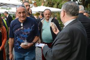 993618_632940833383625_1992719717_n