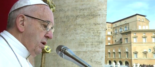 papa_urbi-et-orbi_2.jpg
