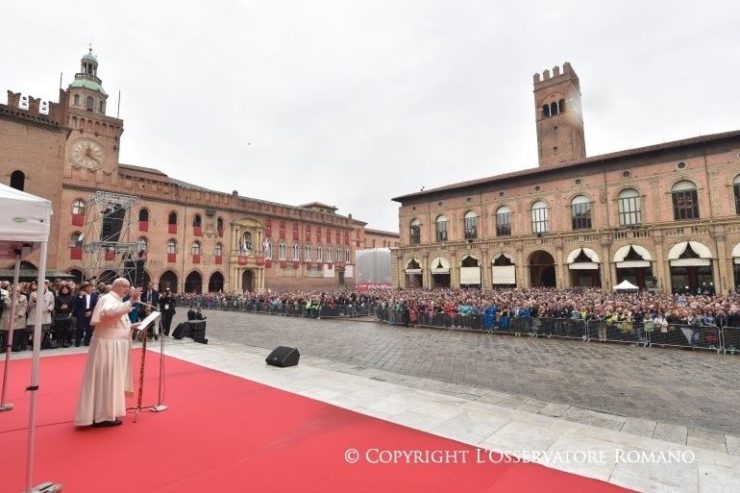 angelus-740x493.jpg-1-octubre