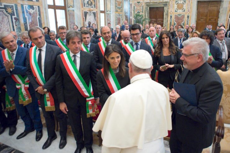 Audiencia-Anci-740x493