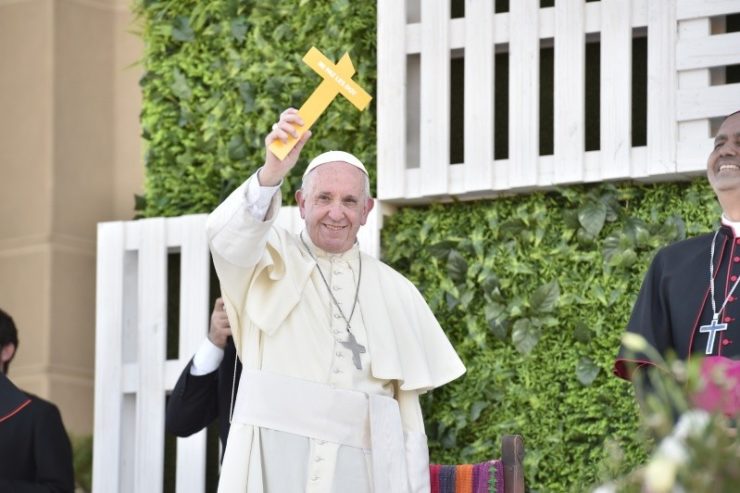 Papa-jovenes-740x493