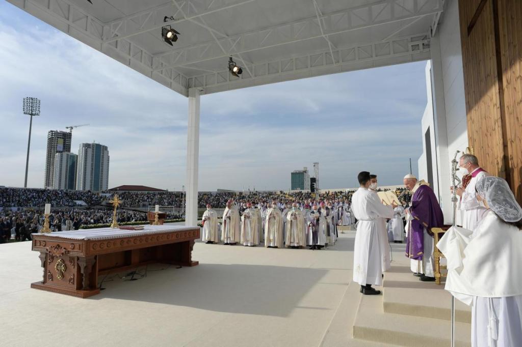 Santa Misa presidida por el Papa Francisco en el Estadio Franso Hariri de&nbsp;Erbil